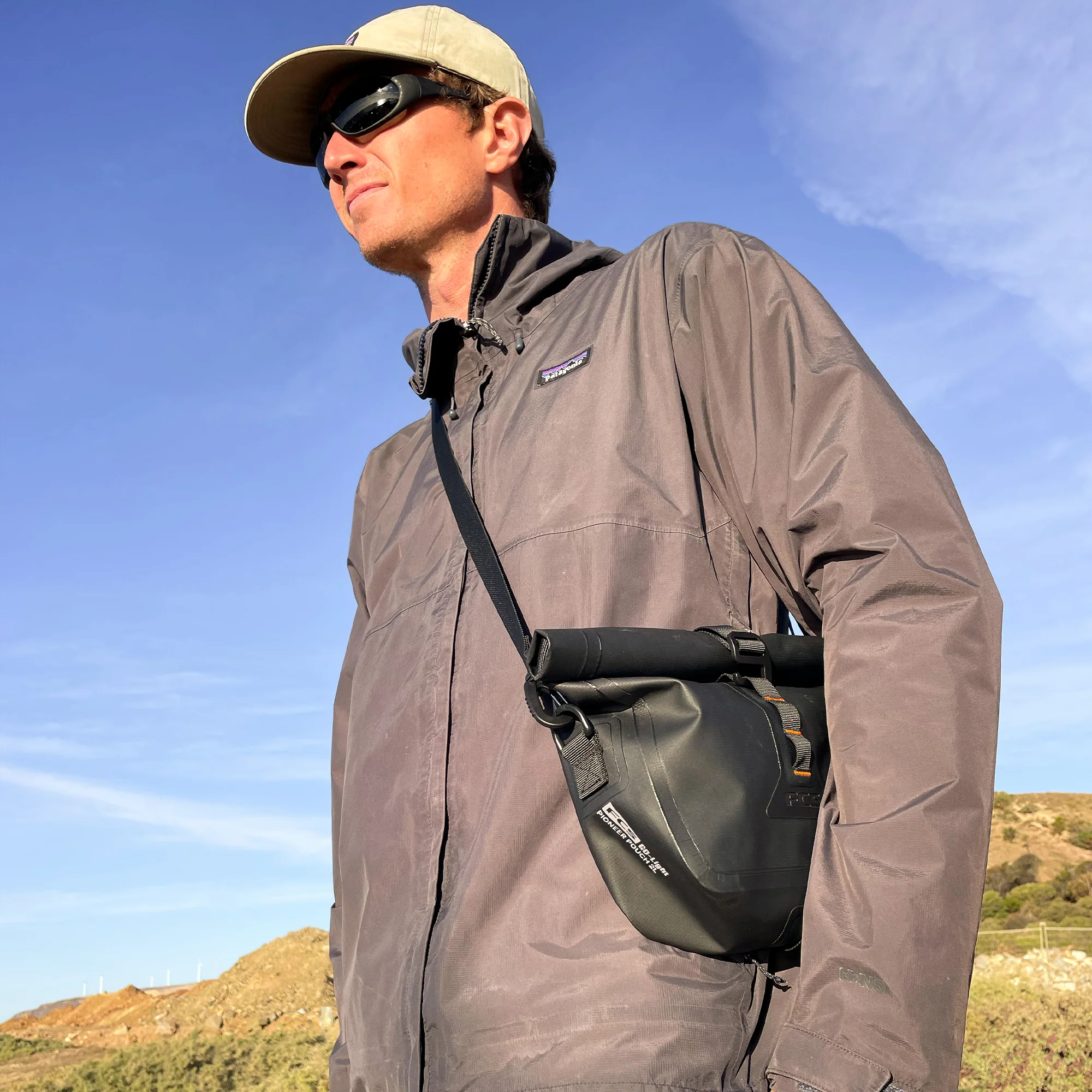 FCS Pioneer Pouch 2L - Image 2